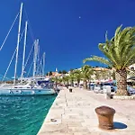 Biser Mora Apartment Rogoznica (Sibenik-Knin)