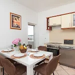 Biser Mora דירה רוגוזניצה