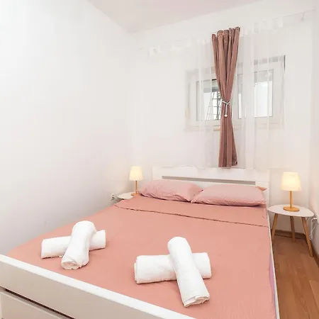 Apartment Biser Mora *
