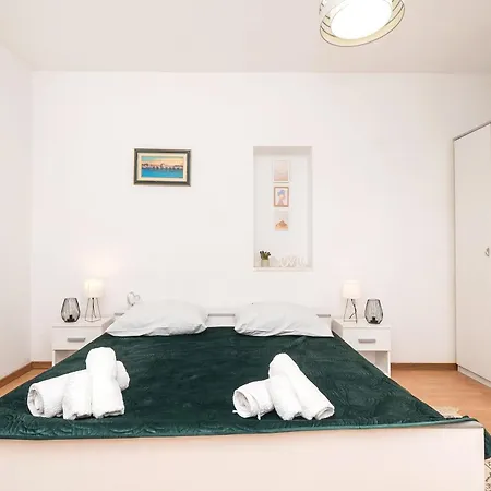 Apartment Biser Mora Rogoznica (Sibenik-Knin)