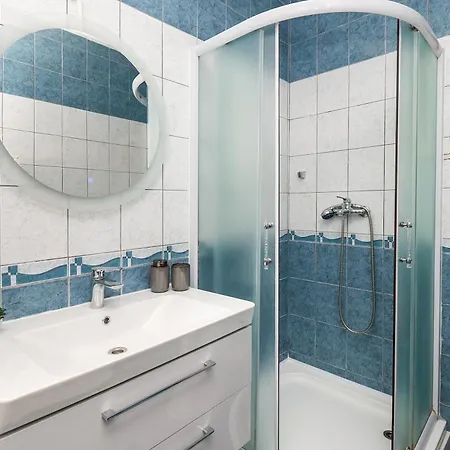 Biser Mora * Rogoznica (Sibenik-Knin)