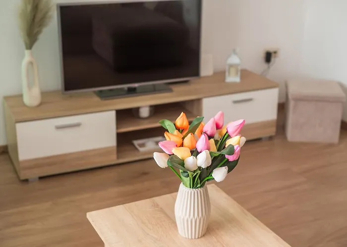 Biser Mora * Rogoznica (Sibenik-Knin)