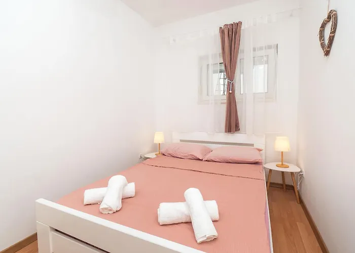 Apartman Biser Mora *