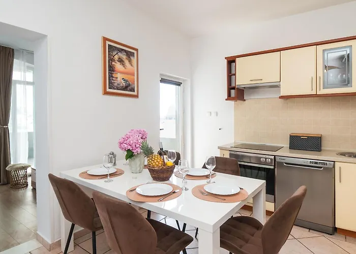 Biser Mora Apartman *