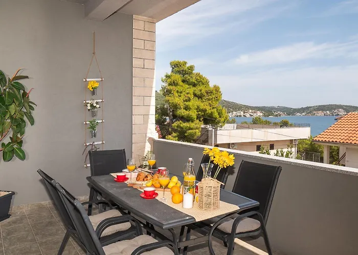 Biser Mora Rogoznica (Sibenik-Knin)